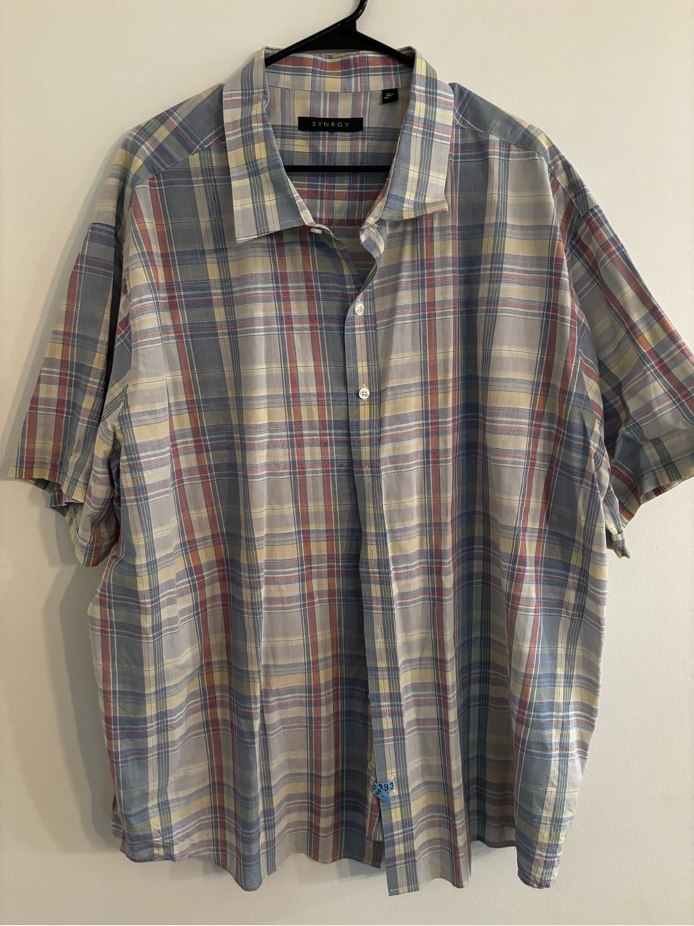 SYNRGY Men's Short-Sleeve Plaid Button-Down Shirt in Blue-Cream
